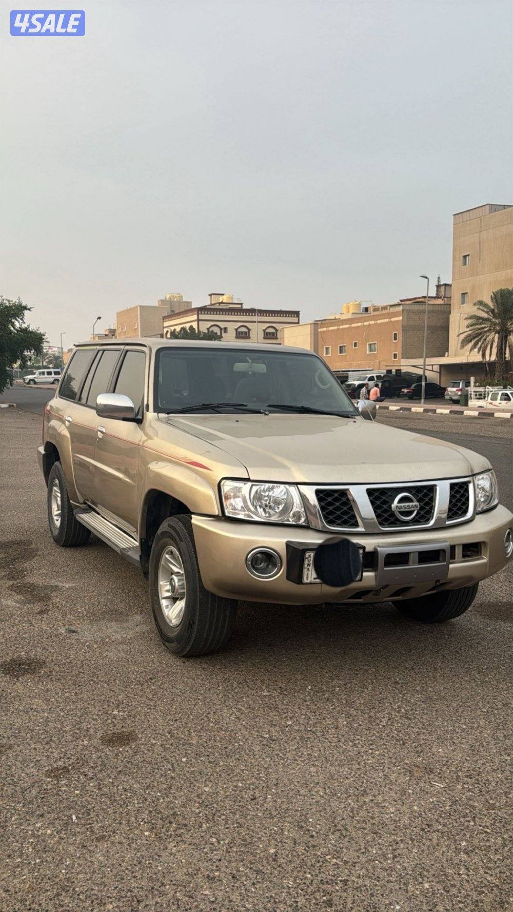 للبيع نيسان سفاري4