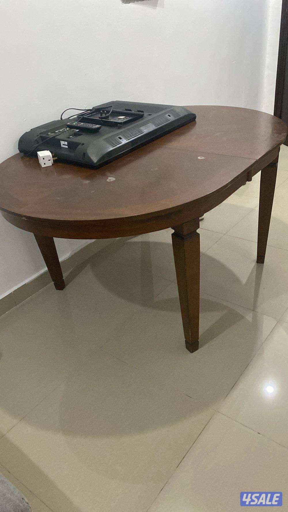 طاولة طعام3