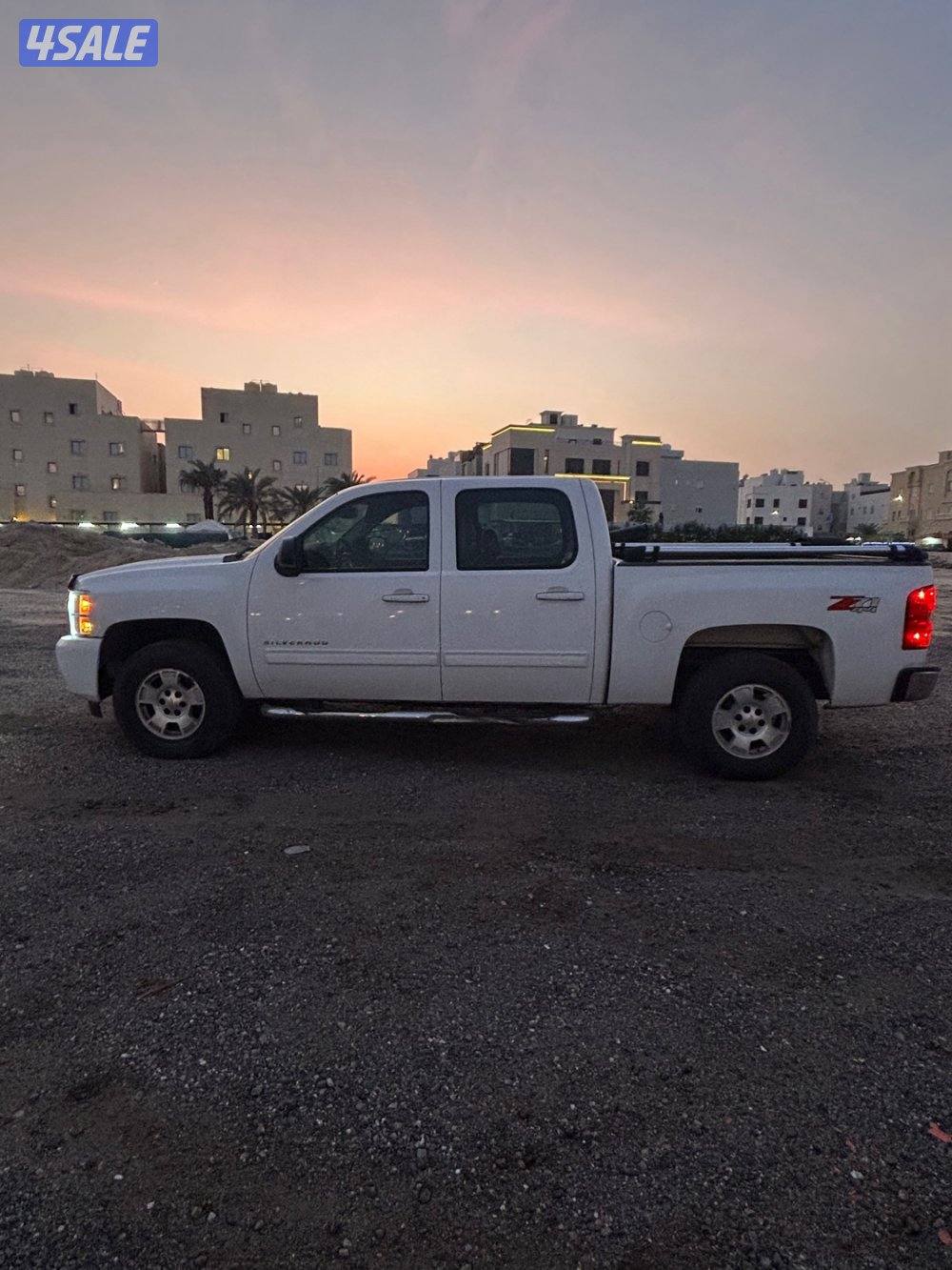 سلفرادو قمارتين ٢٠١١ دبل قير بحالة ممتازة شرط الفحص2