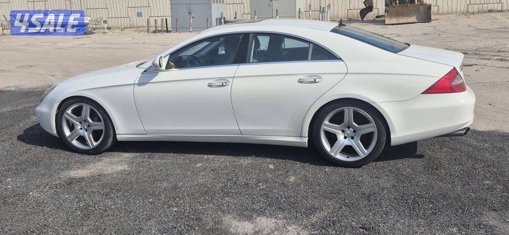 للبيع مرسيدس CLS350 موديل 20053