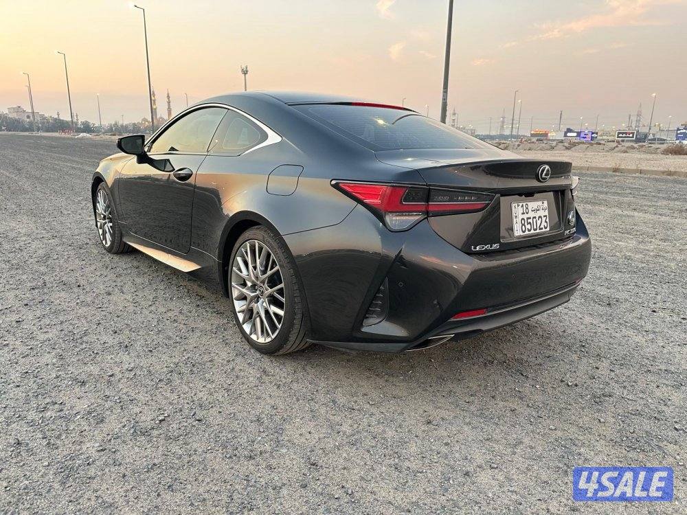 لكزس RC 350 موديل ٢٠٢٠ بحالة الوكالة1