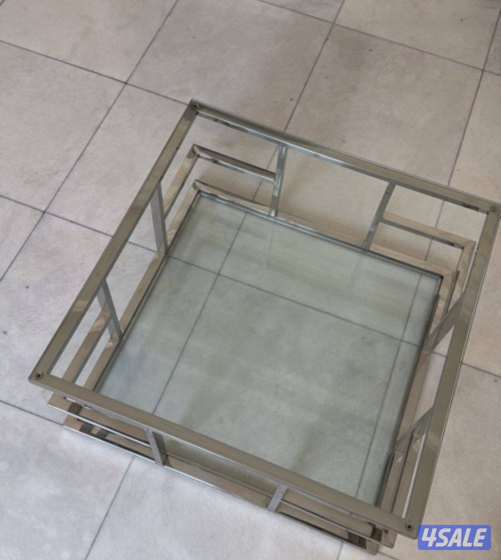 للبيع ٢ طاوله وسط  قياس 90 في 902