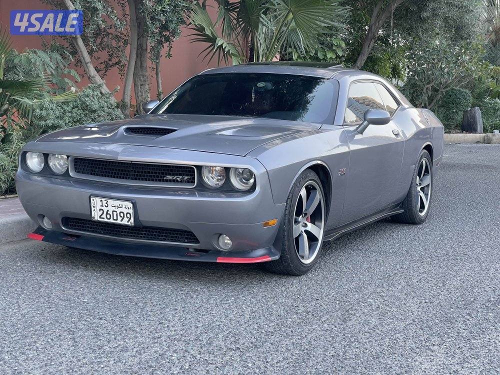 تشالنجر SRT8 نظيف0