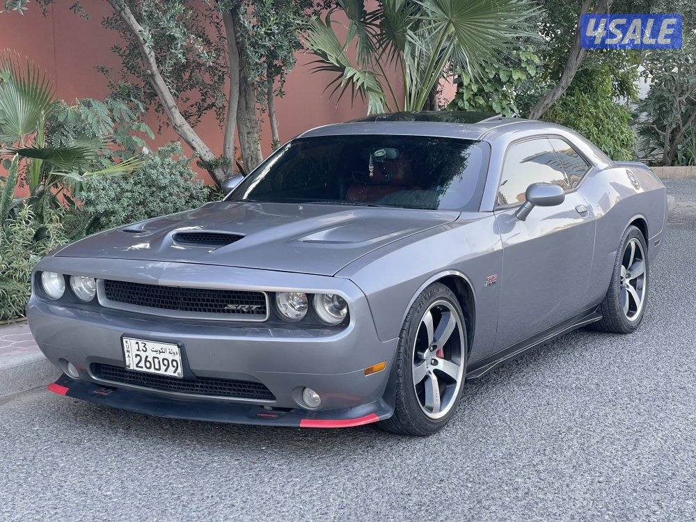 تشالنجر SRT8 نظيف1
