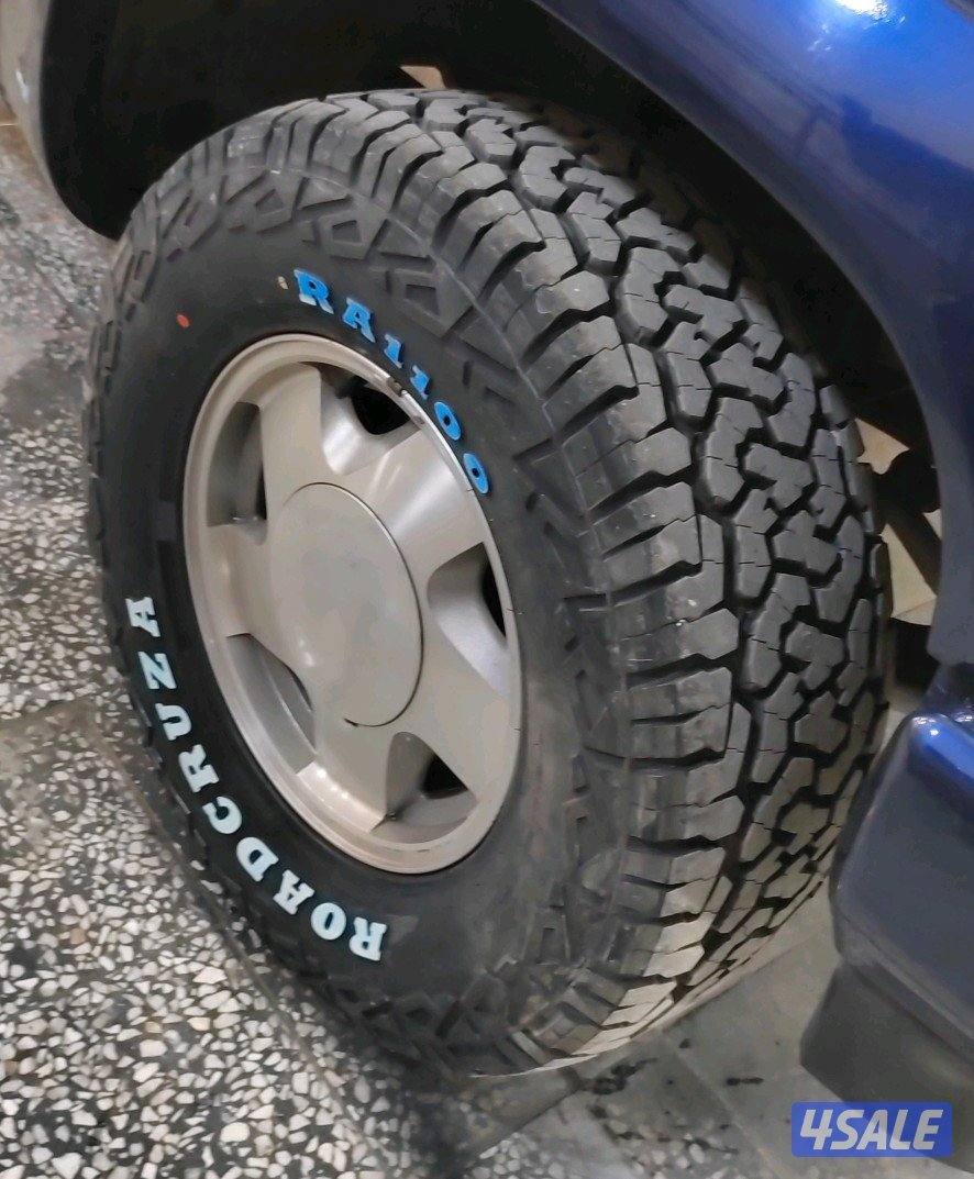 للبيع طقمين رنقات مع توايرهم كابرس 96 اس اس وتاهو 980