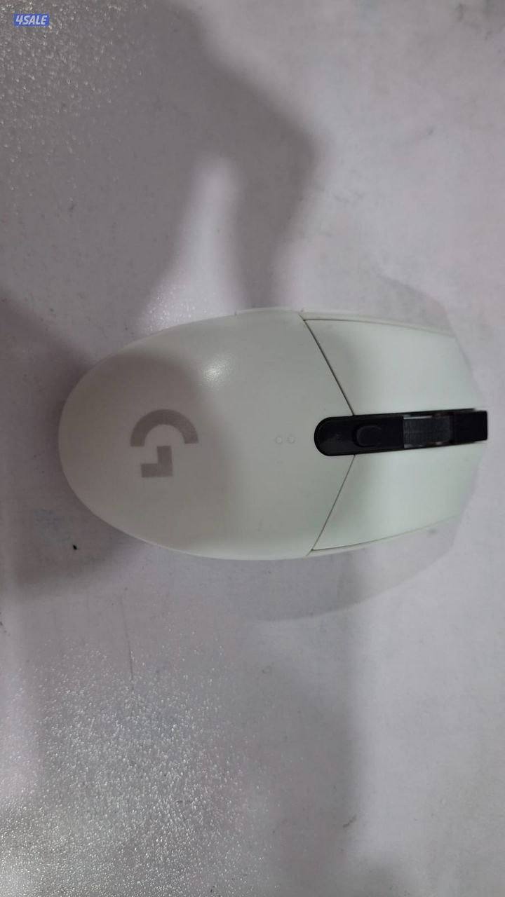 اكسبوكس سيريس اكس مع يد احترافية ويده الأصلية قيرها اليسار مكسور ويجي11