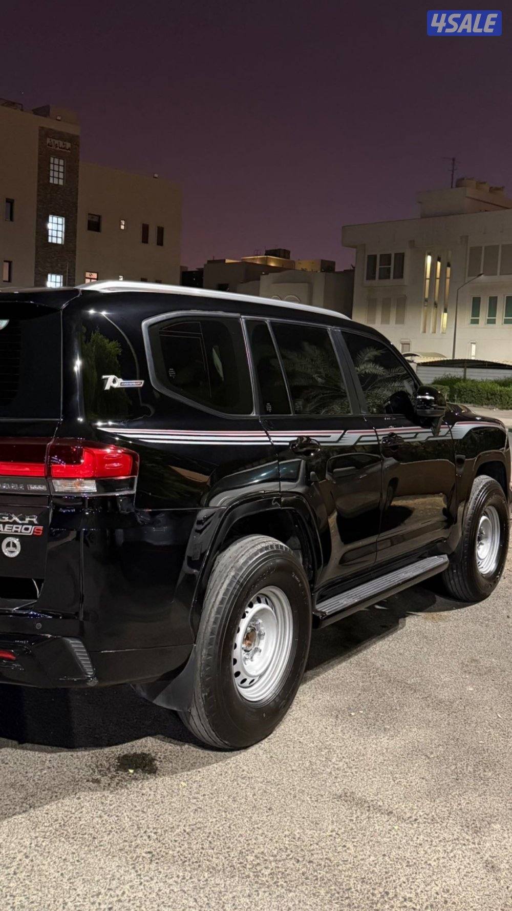 للبيع اربع رنقات هلل الساير اصليه مع بوالينهم تاريخ٢٠٢٥0