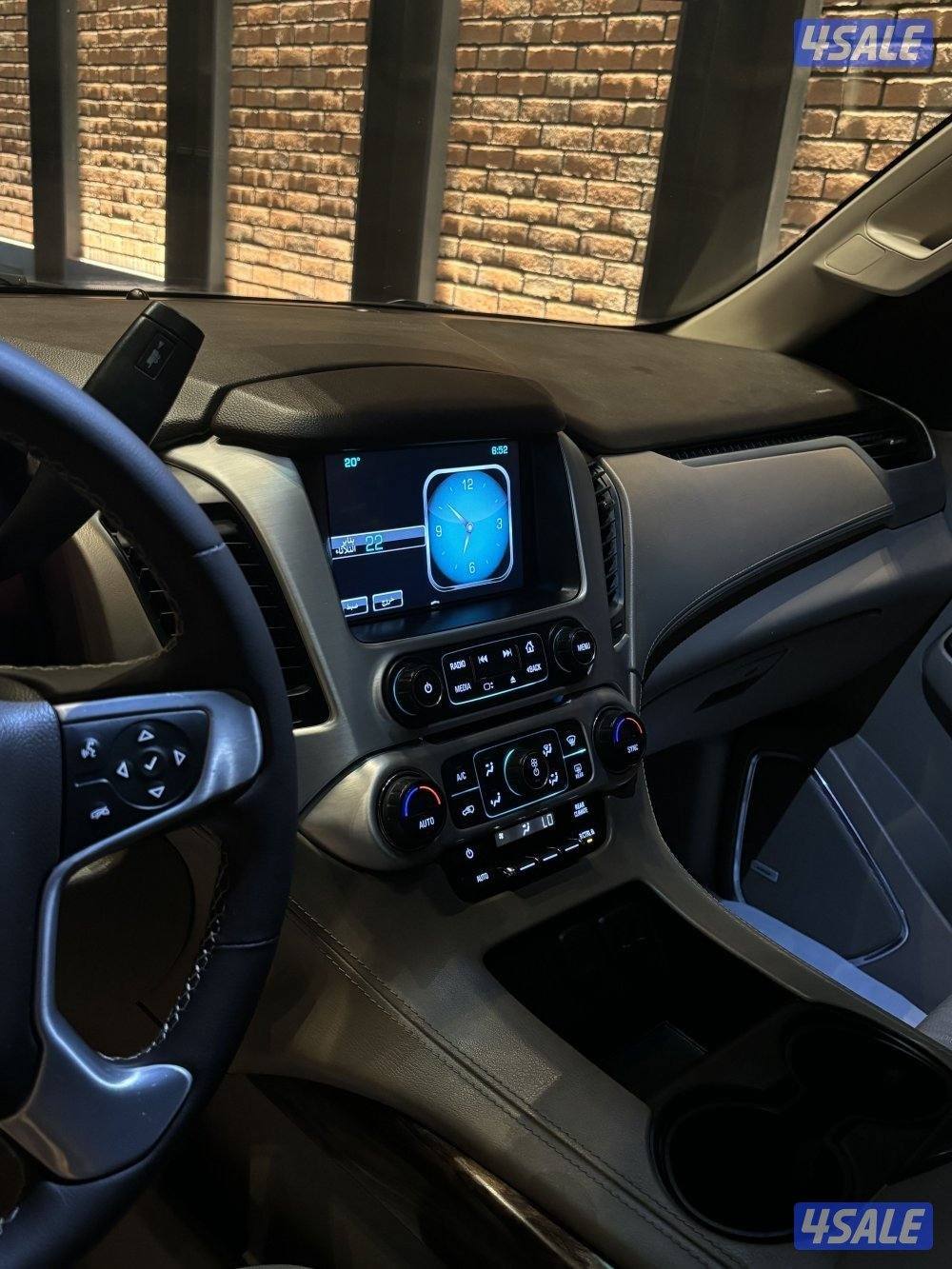 يوكن 2019 دبل قير عداد 89 الف بحالة المصنع10