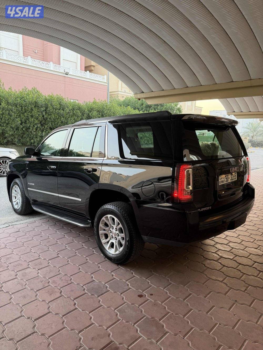 للبيع يوكن 2017 شرط الفحص كامل2