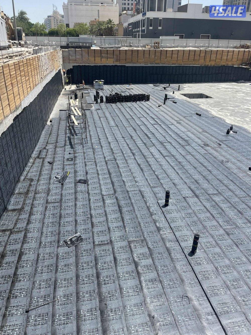 متخصصين بأعمال العازل المائي للأسطح والسراديب وأعمال صيانة الاسطح10