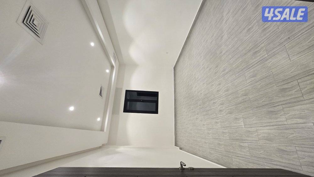 للايجار دور ارضي ف العقيله ق٣3