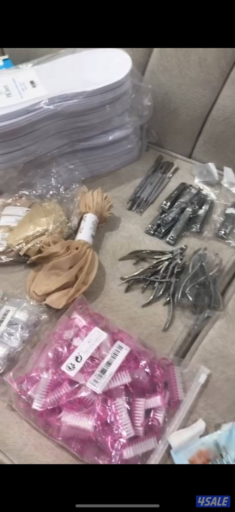 اغراض صالون متنقل للبيع1