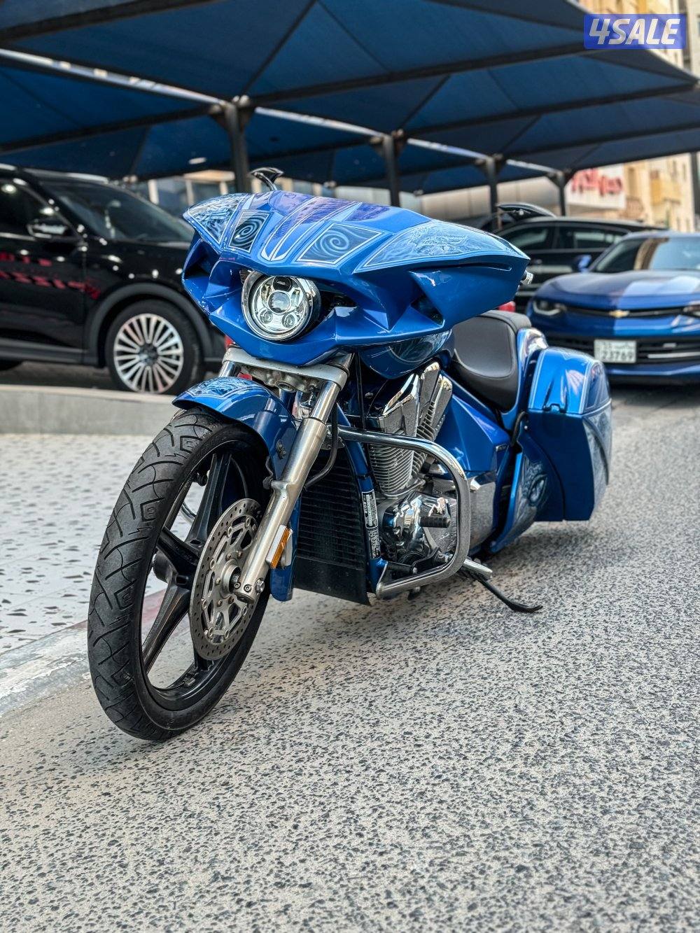 للبيع هوندا فيوري موديل ٢٠١٢ كستم4