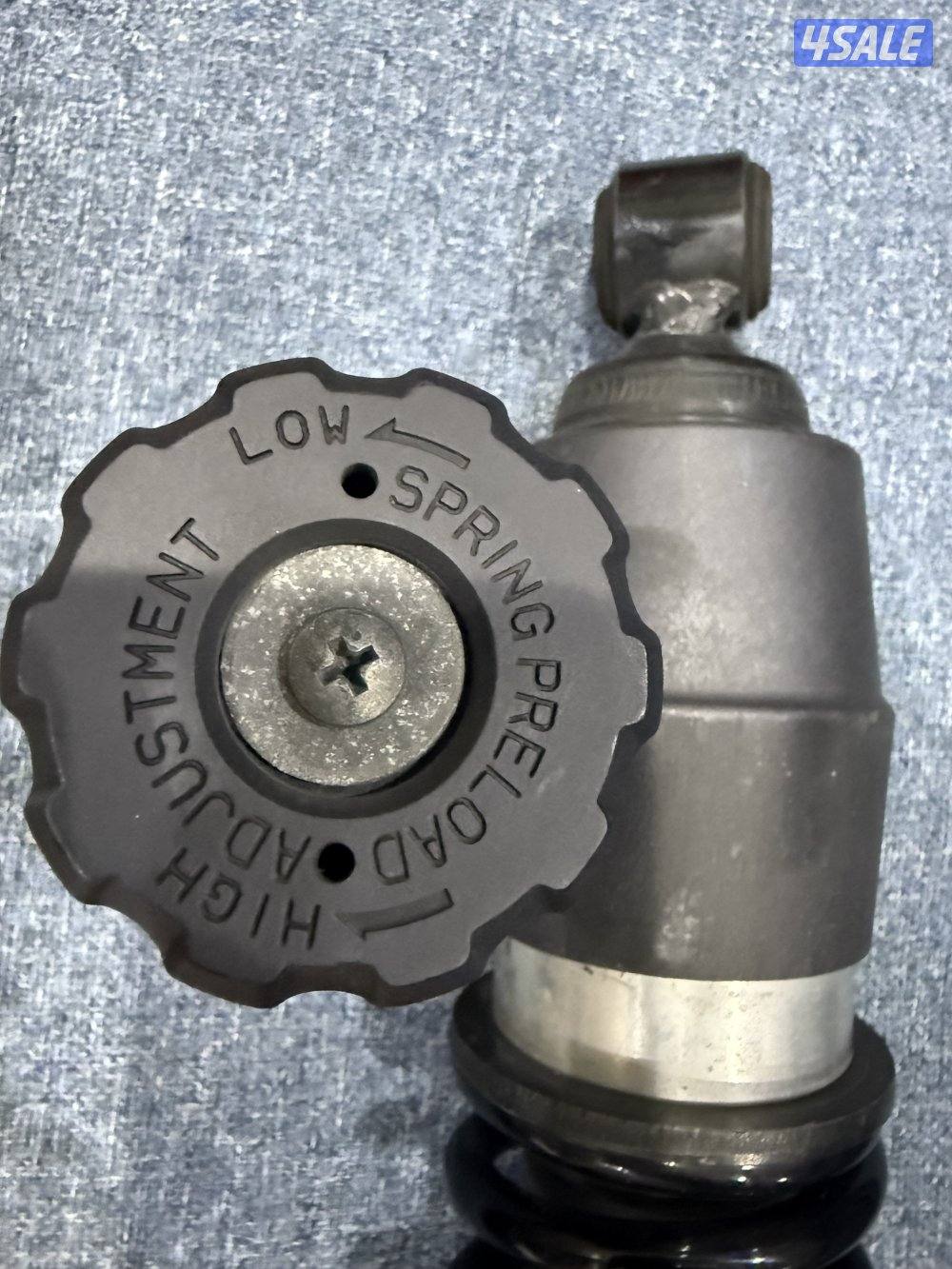 Harley Davidson touring rear shock LOW 12 inch للبيع معاونات هارلي2