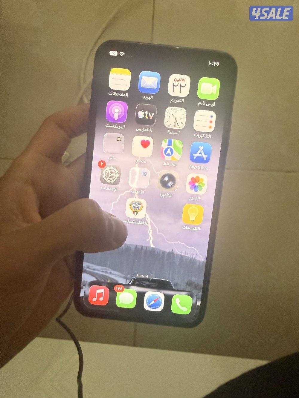 للبيع ايفون 11 بروماكس 256gb2