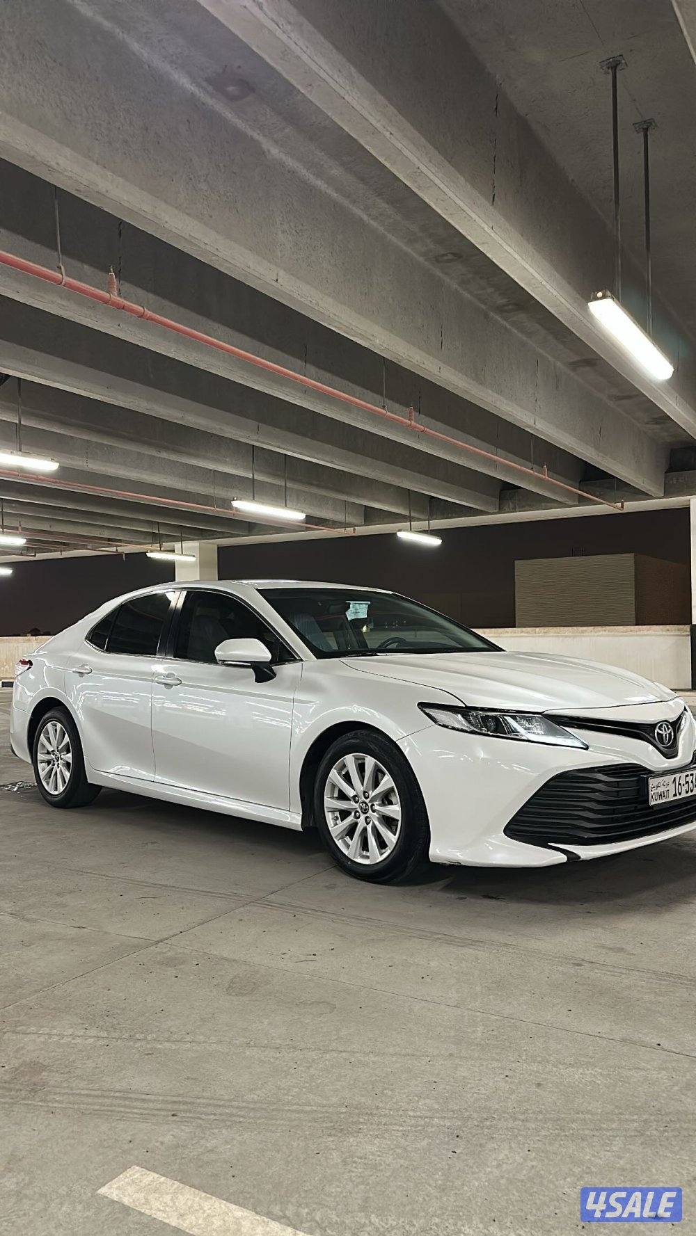 للبيع كامري 20193