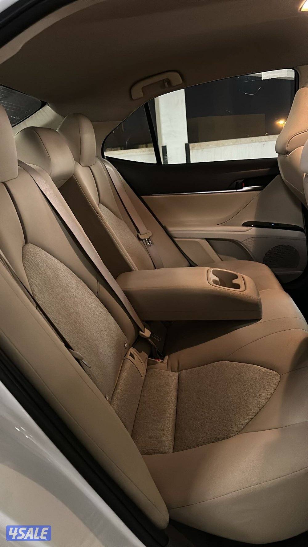 للبيع كامري 20196