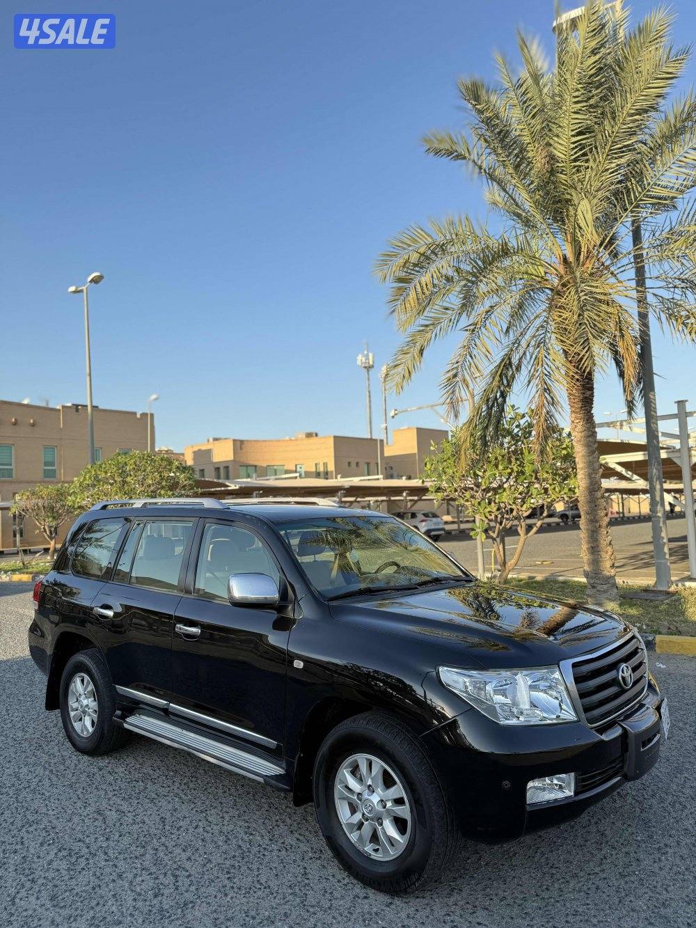 لاند كروزر 2010 GXR1