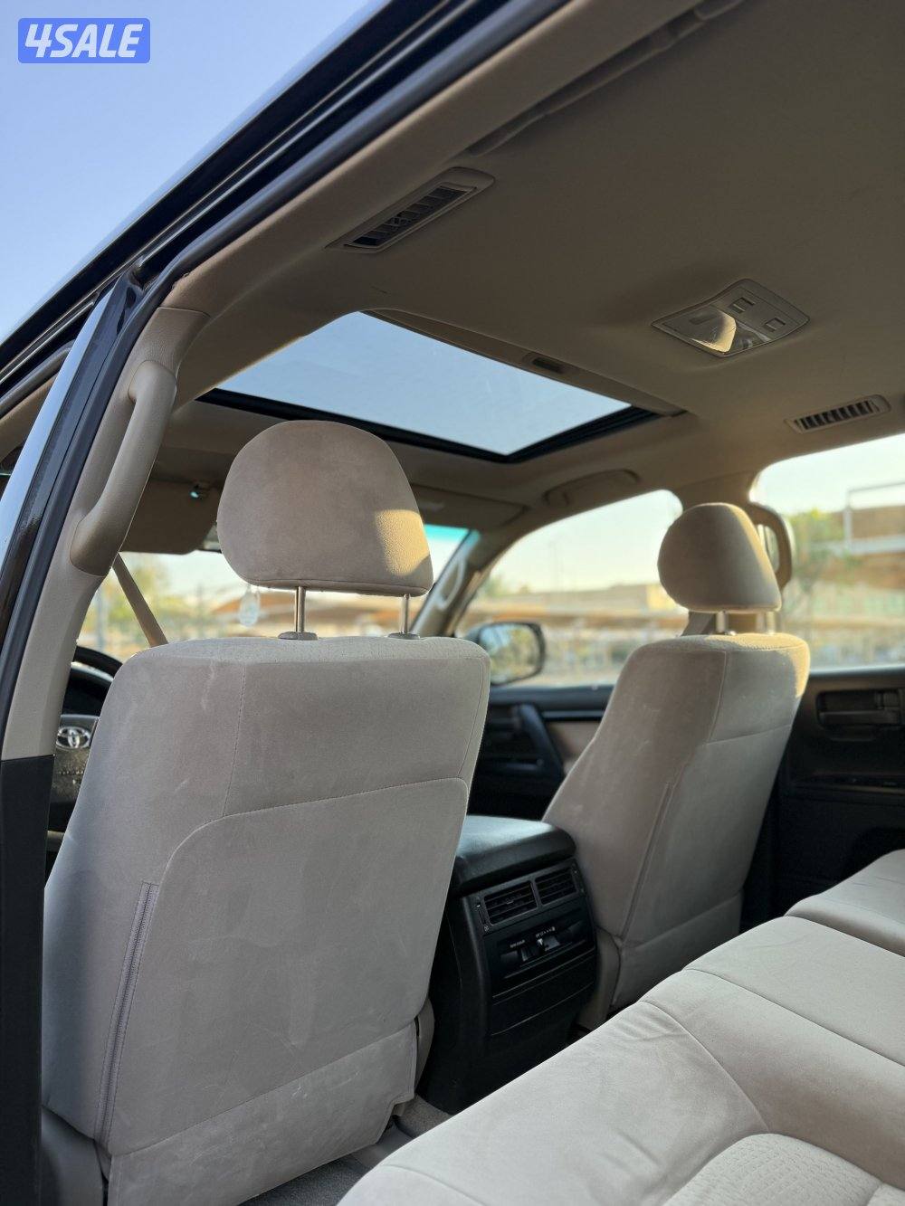 لاند كروزر 2010 GXR9