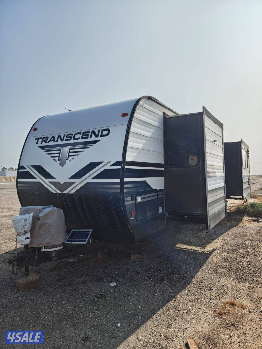 للبيع كرفان امريكي0