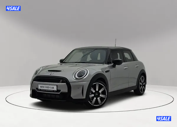 MINI COOPER S 5-Door0