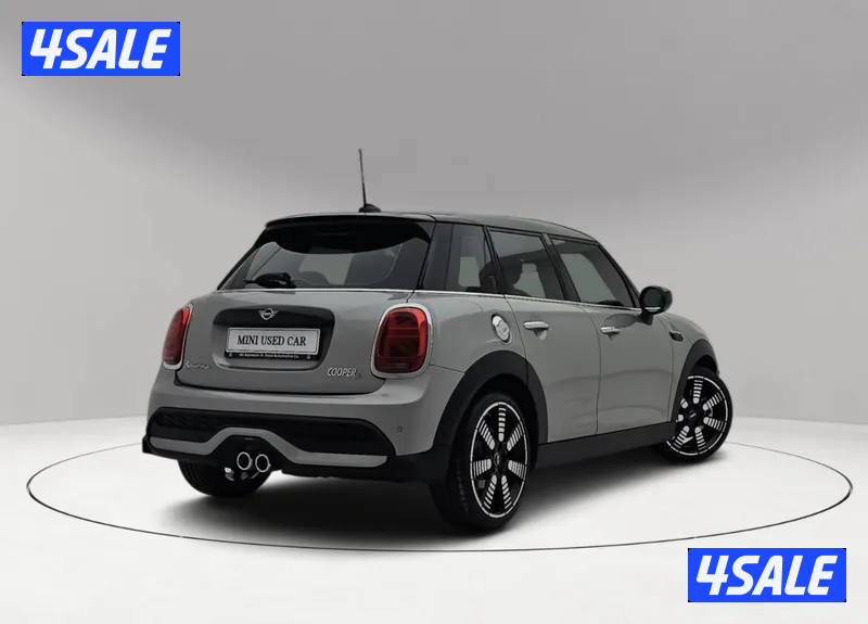 MINI COOPER S 5-Door1