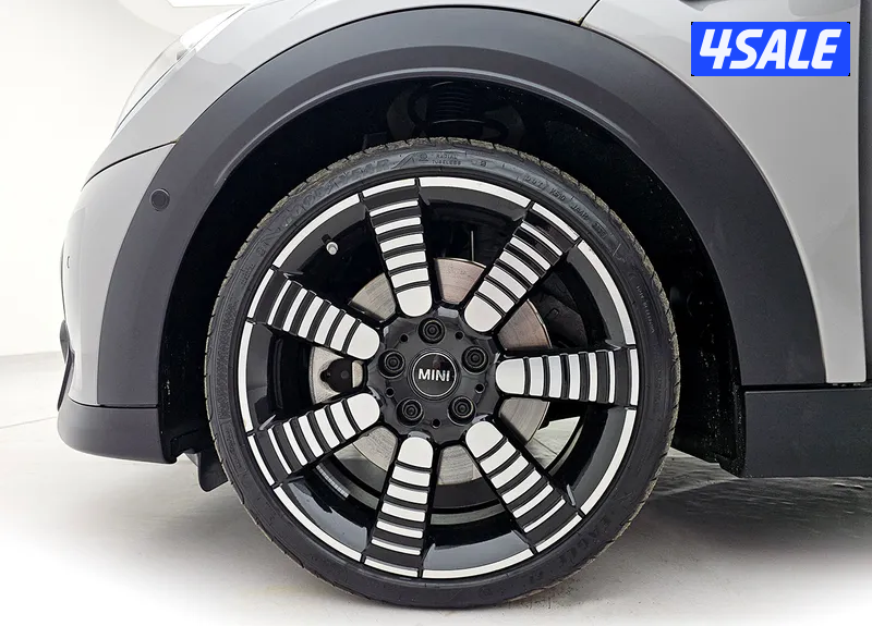 MINI COOPER S 5-Door6