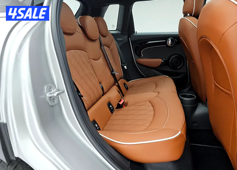 MINI COOPER S 5-Door11