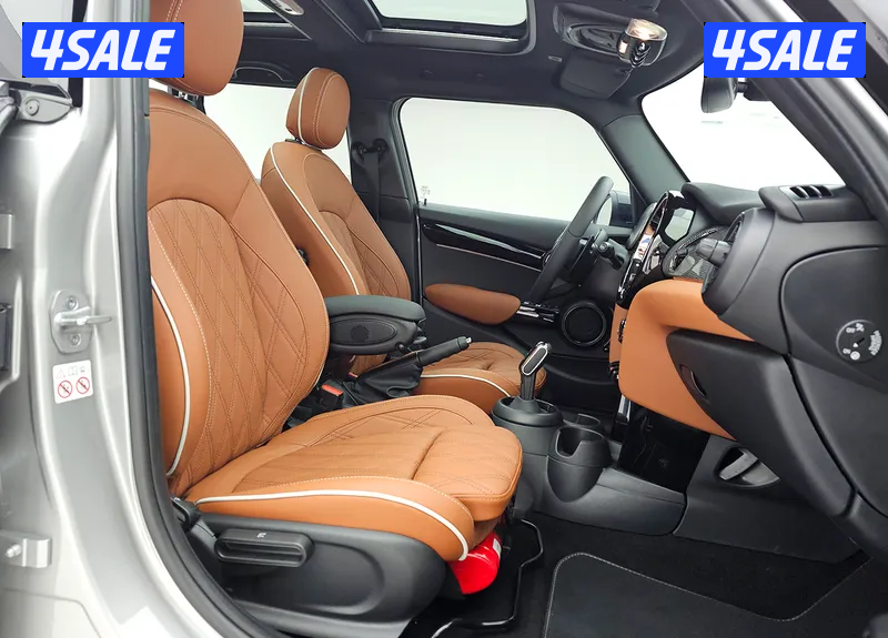 MINI COOPER S 5-Door12