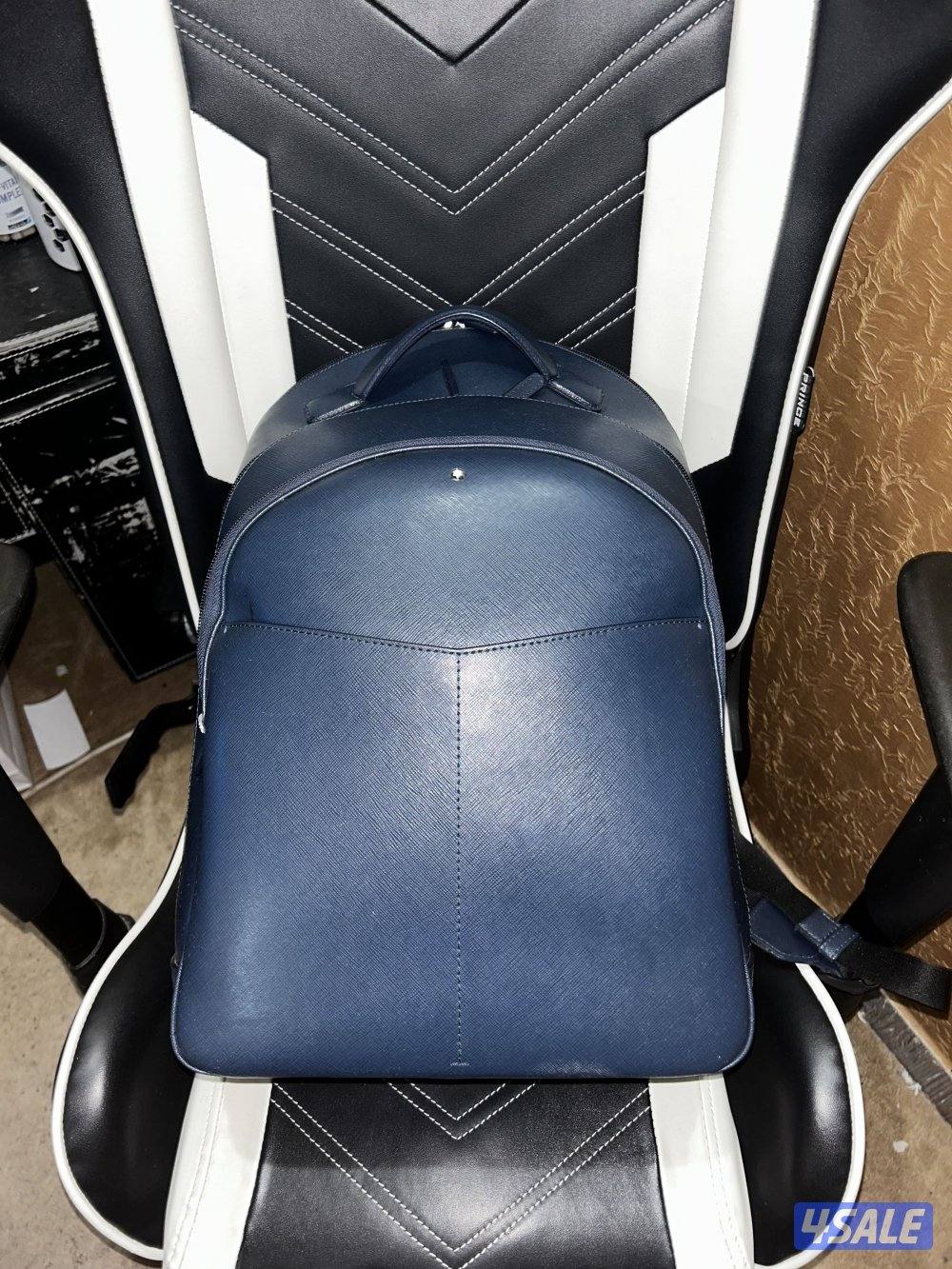 Mont blanc leather backpack0