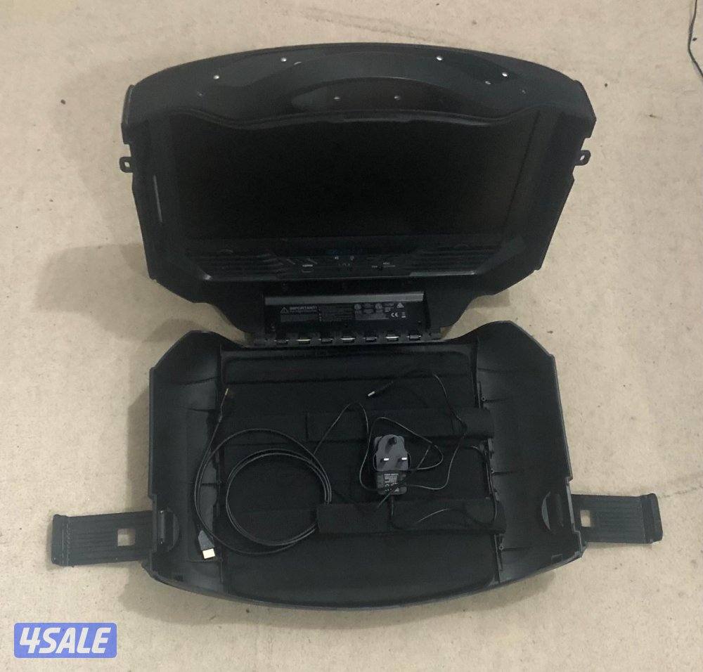 شنطة متنقلة لسوني4و51