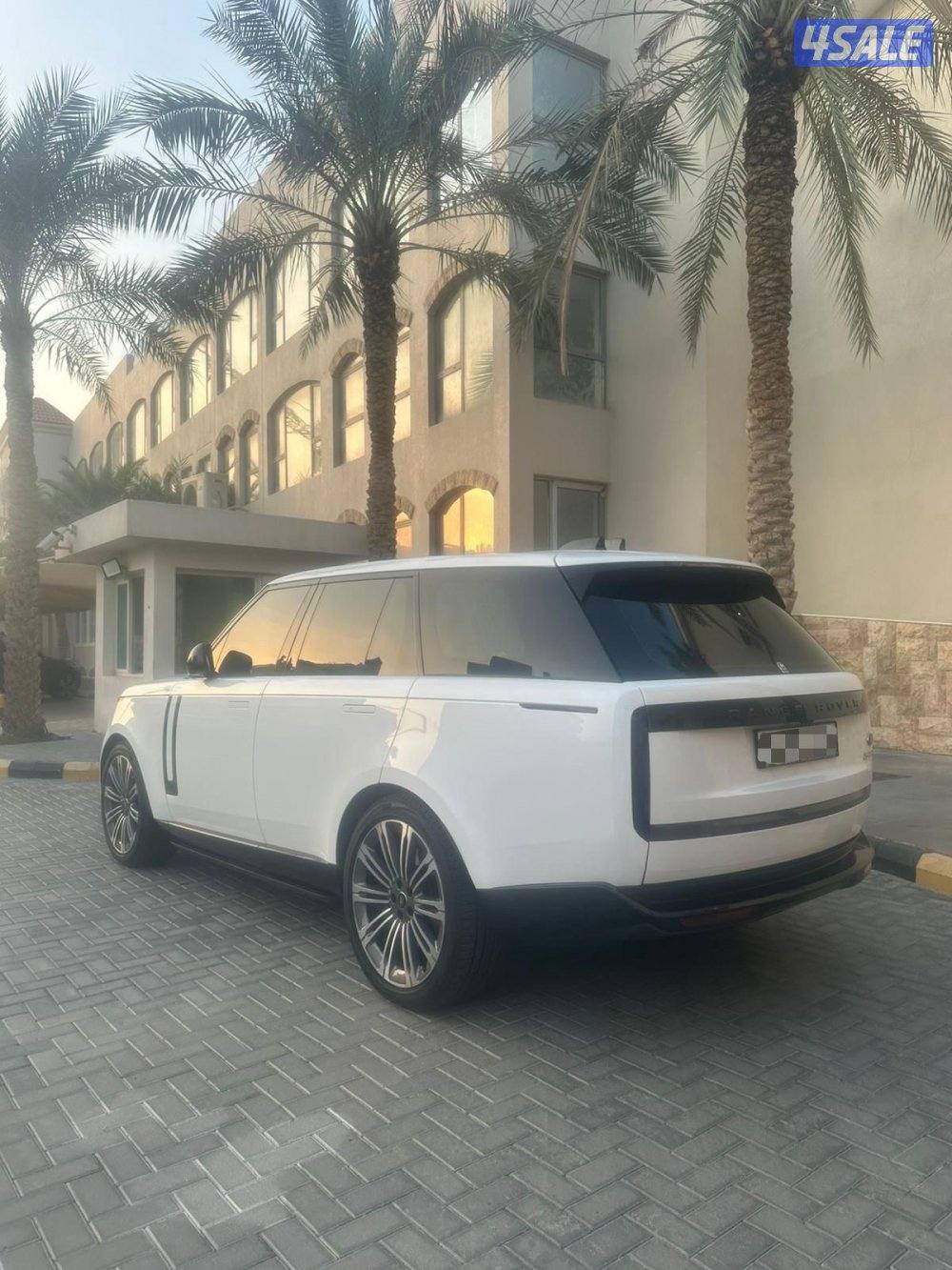 رنج فوج اوتوبيغرافي 8 سلندر موديل 2023 فل اوبشن6