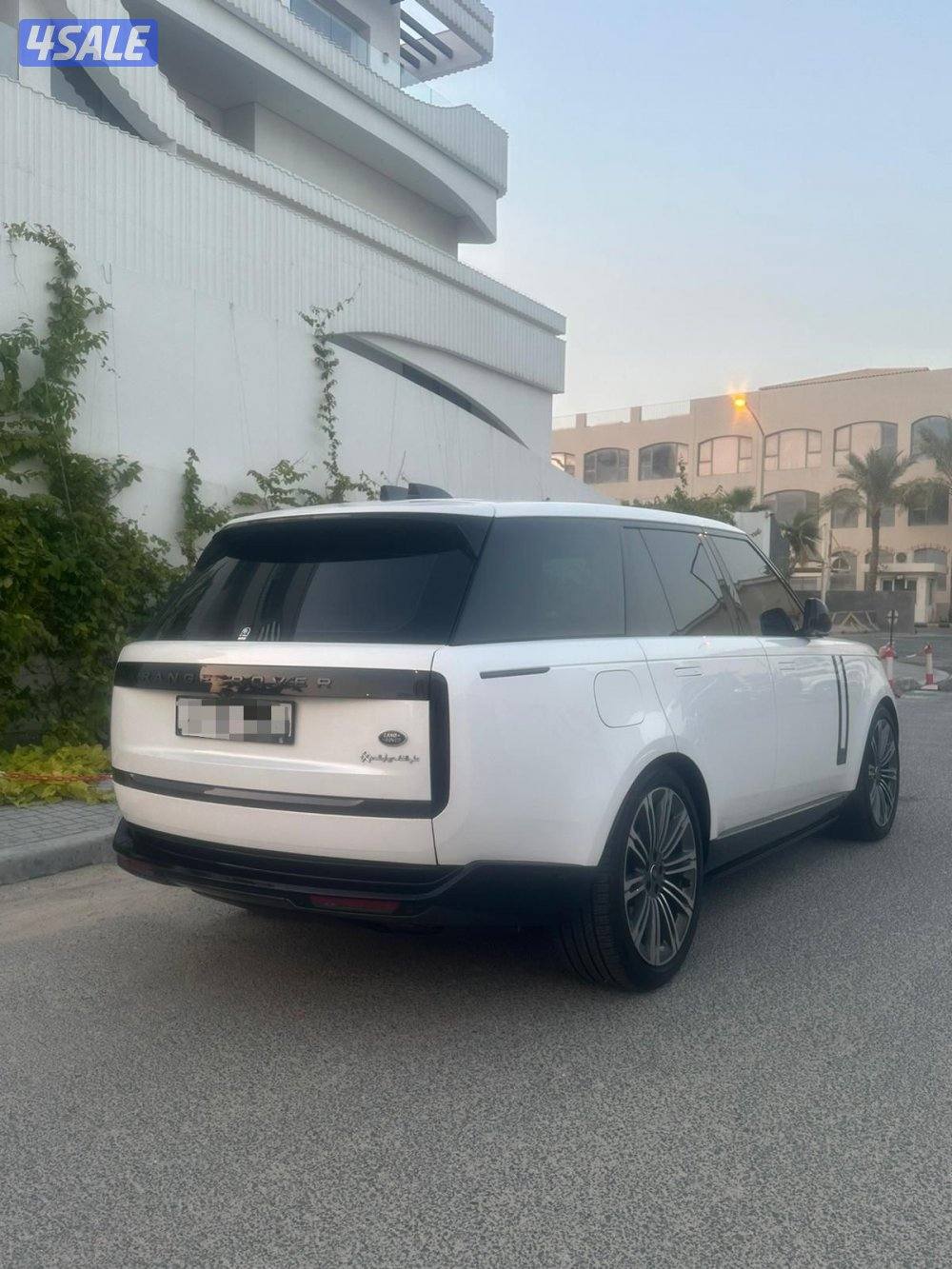 رنج فوج اوتوبيغرافي 8 سلندر موديل 2023 فل اوبشن15