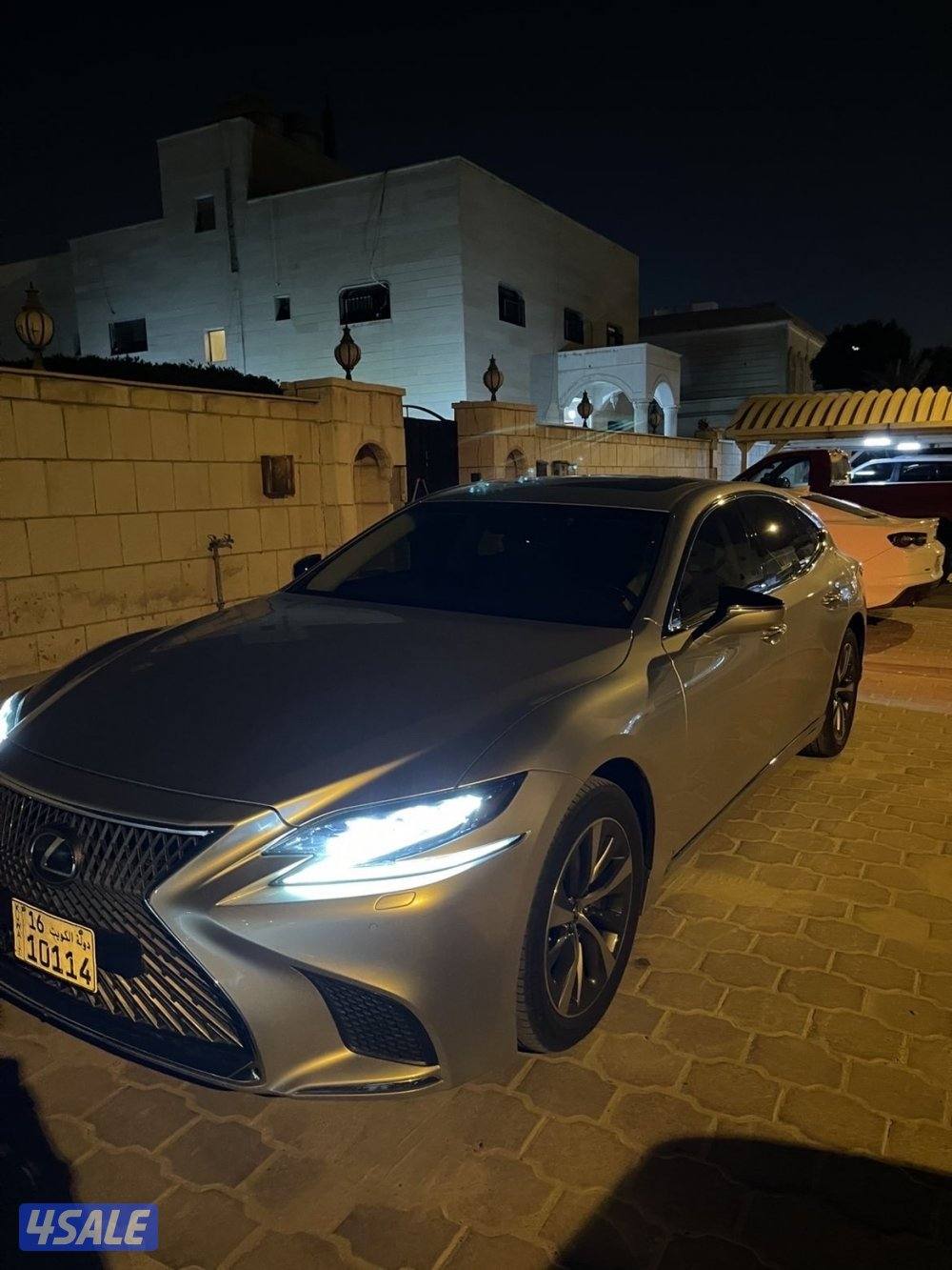 للبيع لكزس3