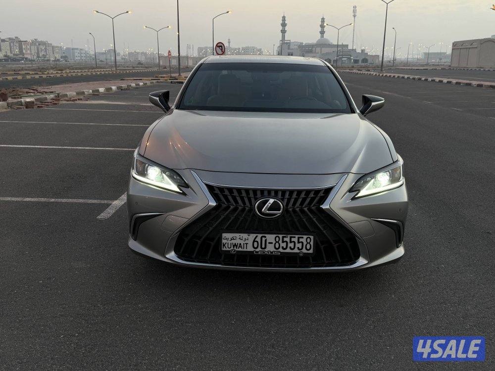 لكزس ES3501