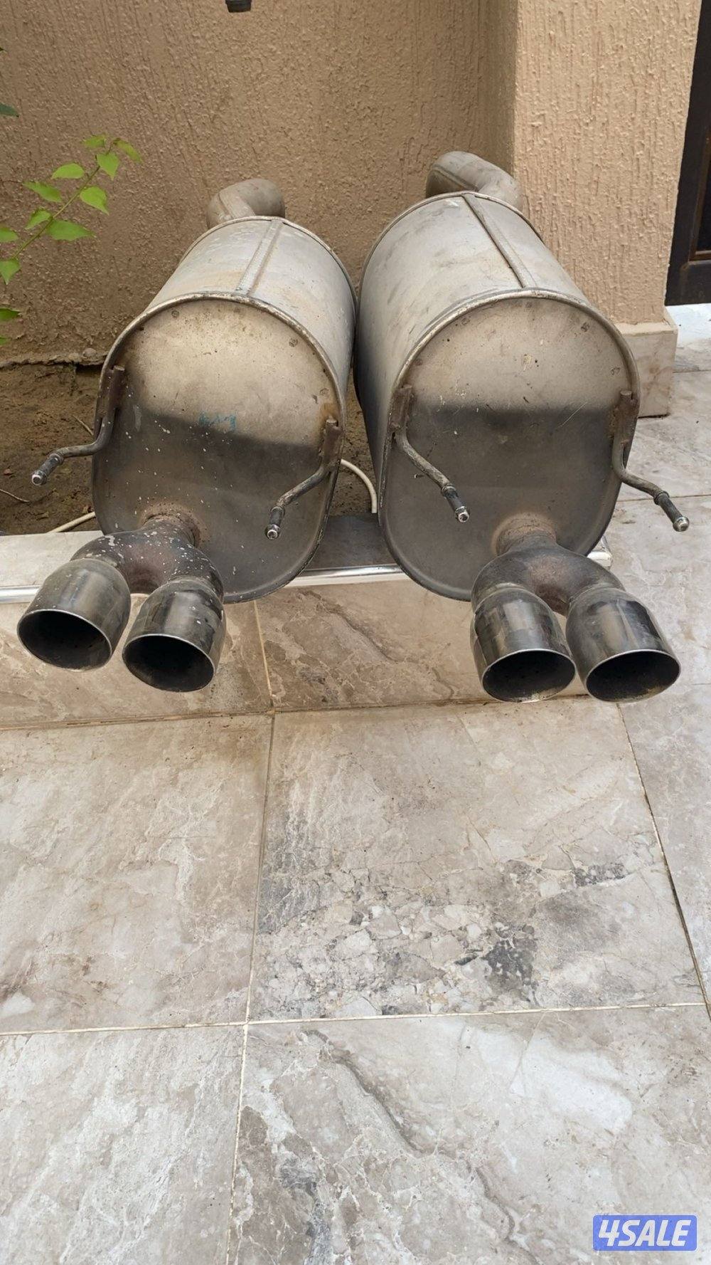 للبيع قزوز كورفت من 2005 لي 2013 c6 نظيف وبدون لحيم .0