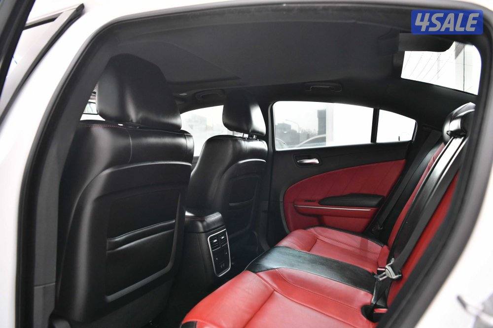 دودج تشارجر4