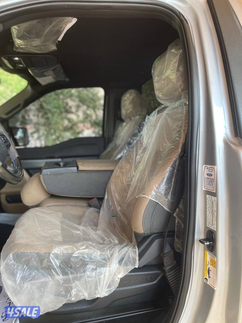 وانيت فورد موديل 20228