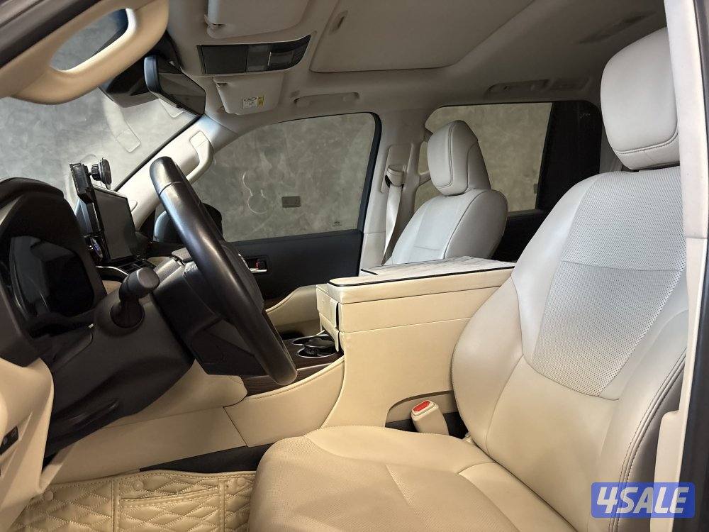 تويوتا لاندكروزر GXR توين تيربو ايرو S1