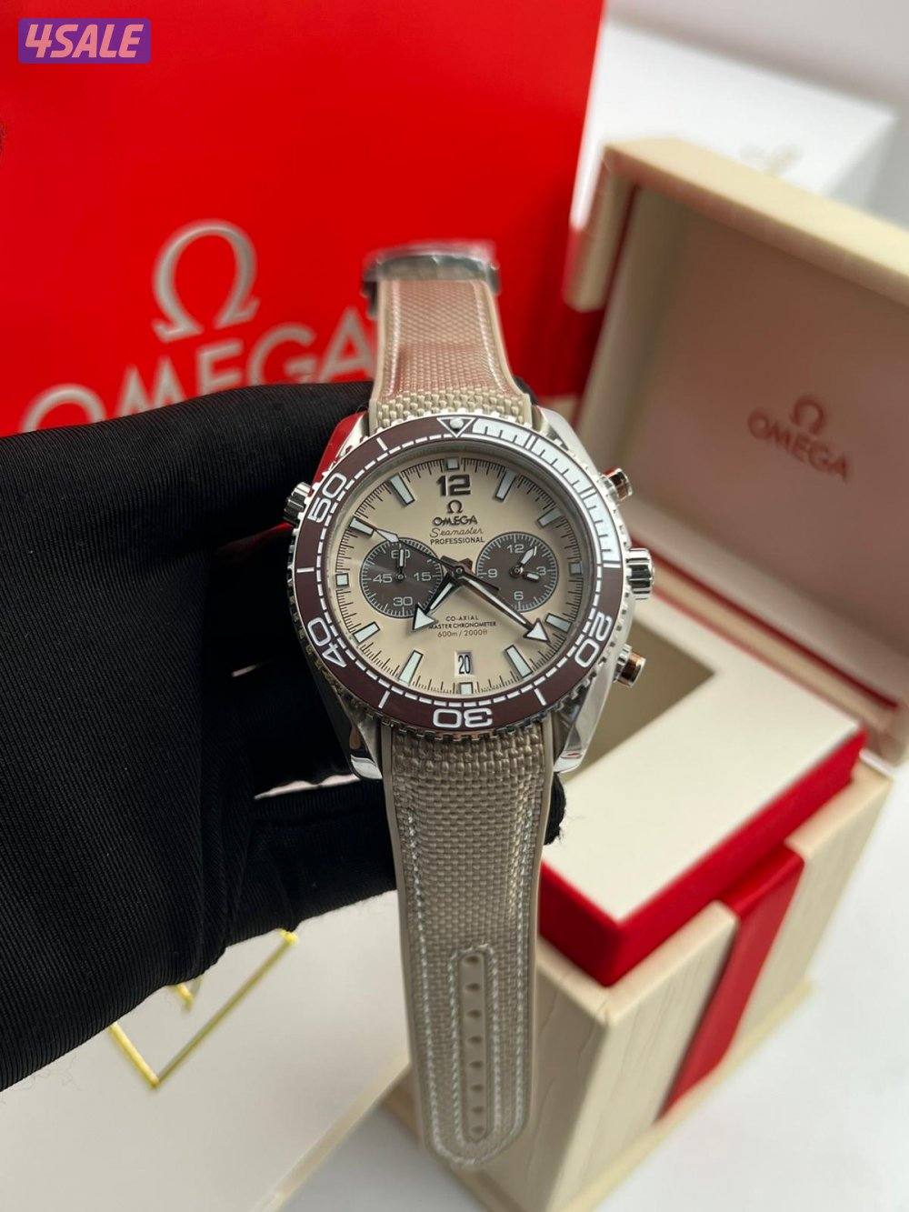 اي ساعة ب30⌚️8