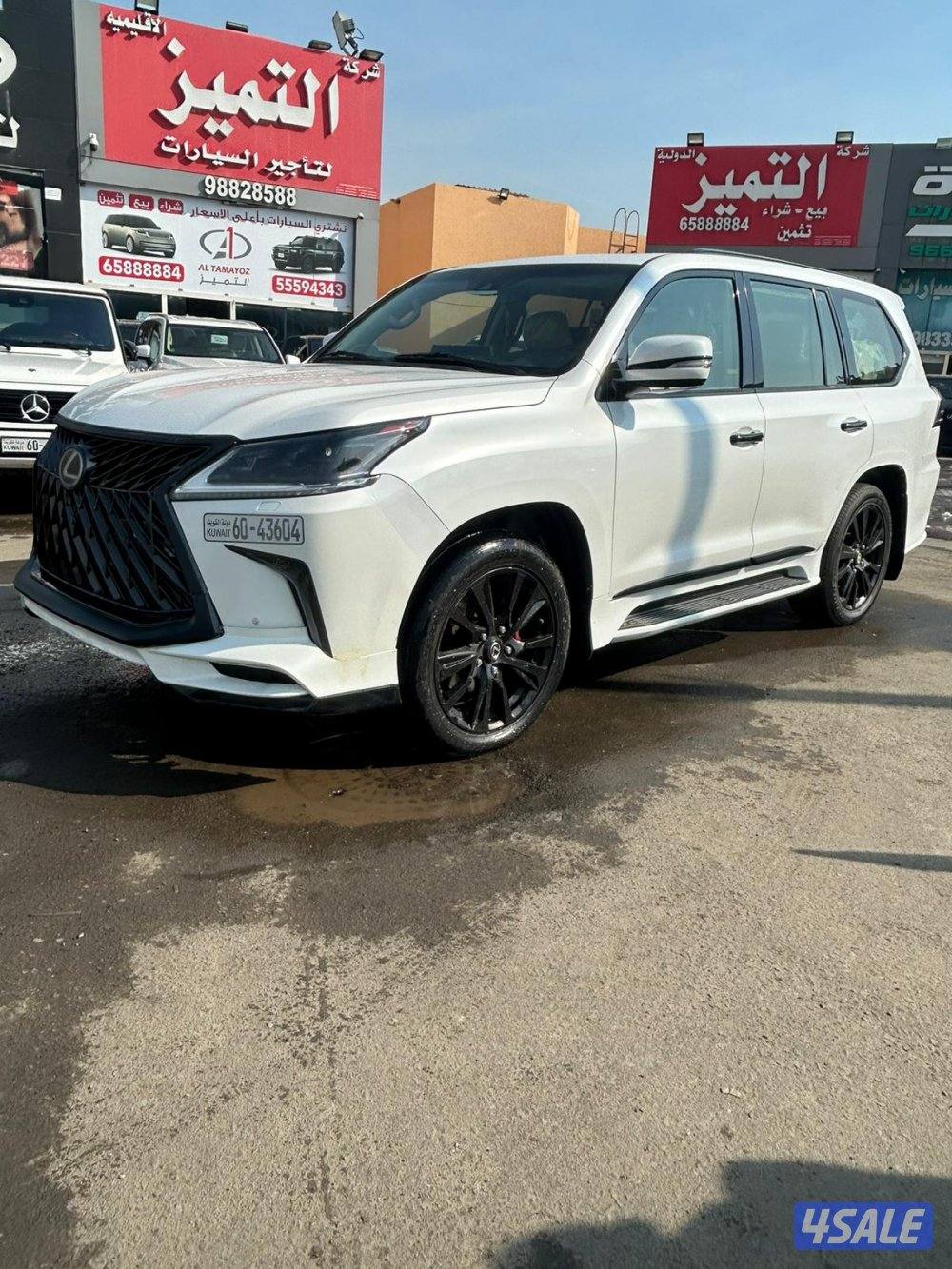 لكزس LX570 درجة اولى  موديل 2017 ماشى 387.000 k.m  وارد الخليج  .0