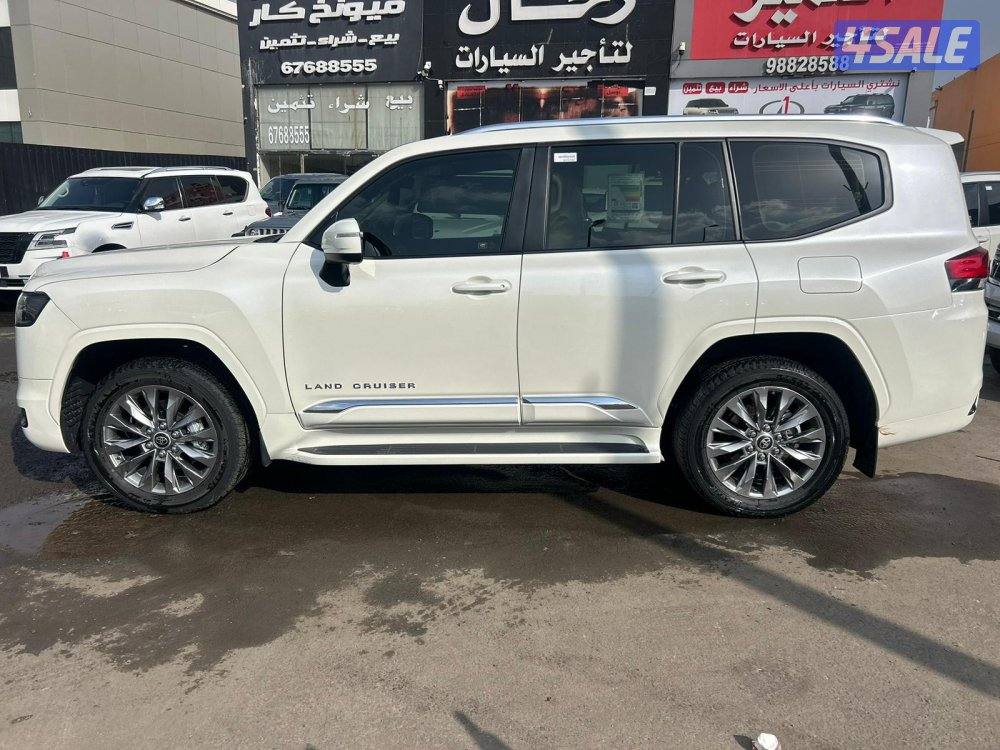 تويوتا لاند كروزر GX.R AERO  twin turbo.V6 موديل 20243