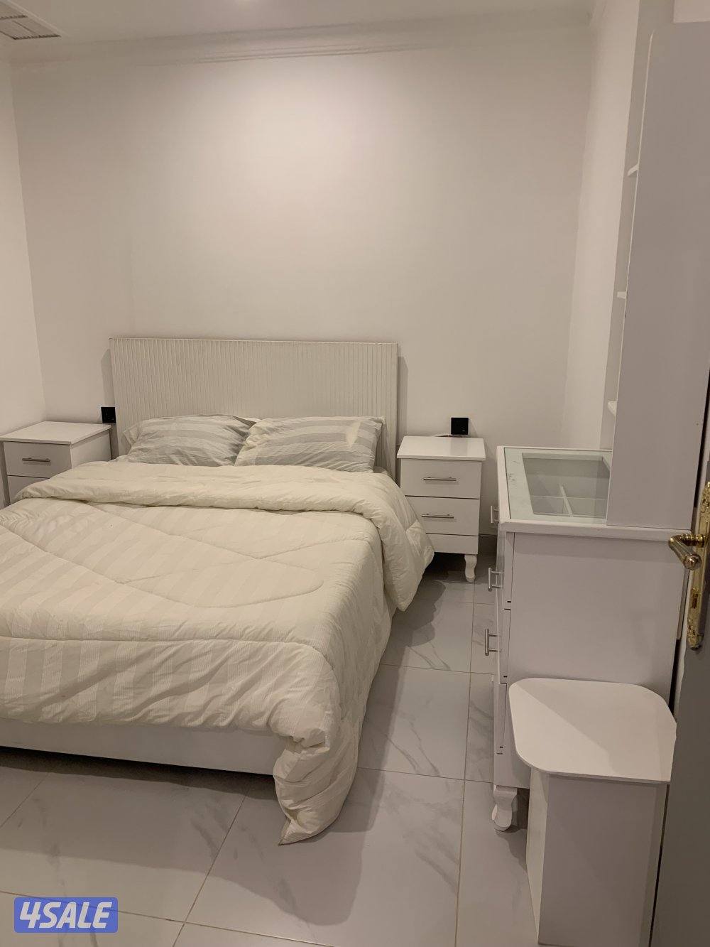 شقق للايجار خلو غرفة وصالة ومطبخ وحمام تشطيب سوبر لوكس12