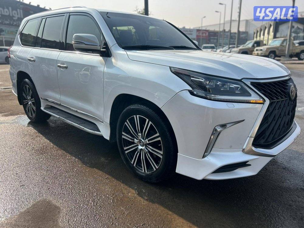 لكزس LX570s  موديل 2019 ماشى 241.000 k.m  وارد الساير1