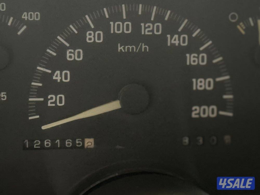 للبيع عداد 126 الف8