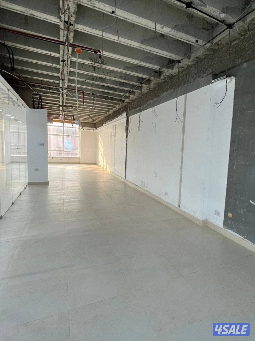 دور كامل تجاري للإيجار في القبلة .3