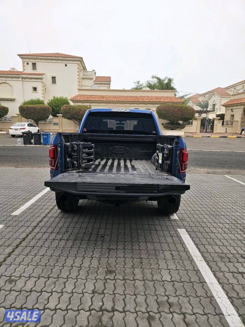 Ford-f150 Raptor 20208