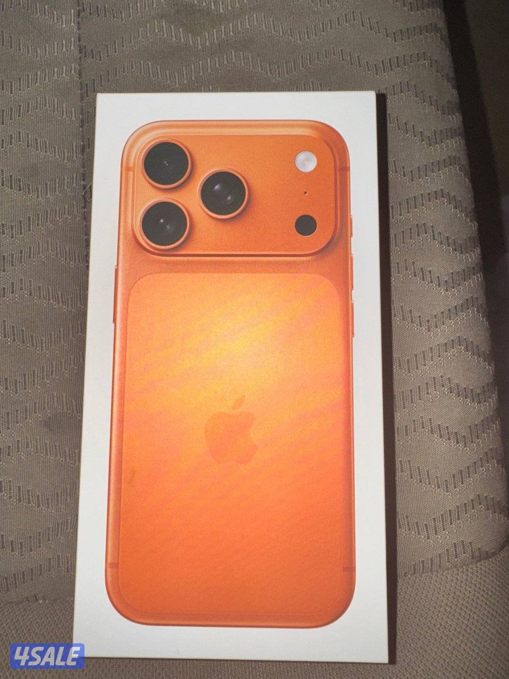ايفون 17 برو برتقالي 256 بالكرتون0