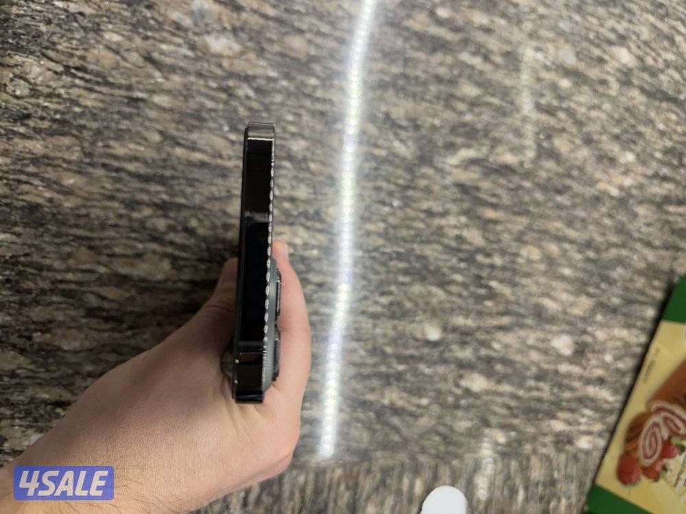 IPhone 13 pro max 256 GB Black3