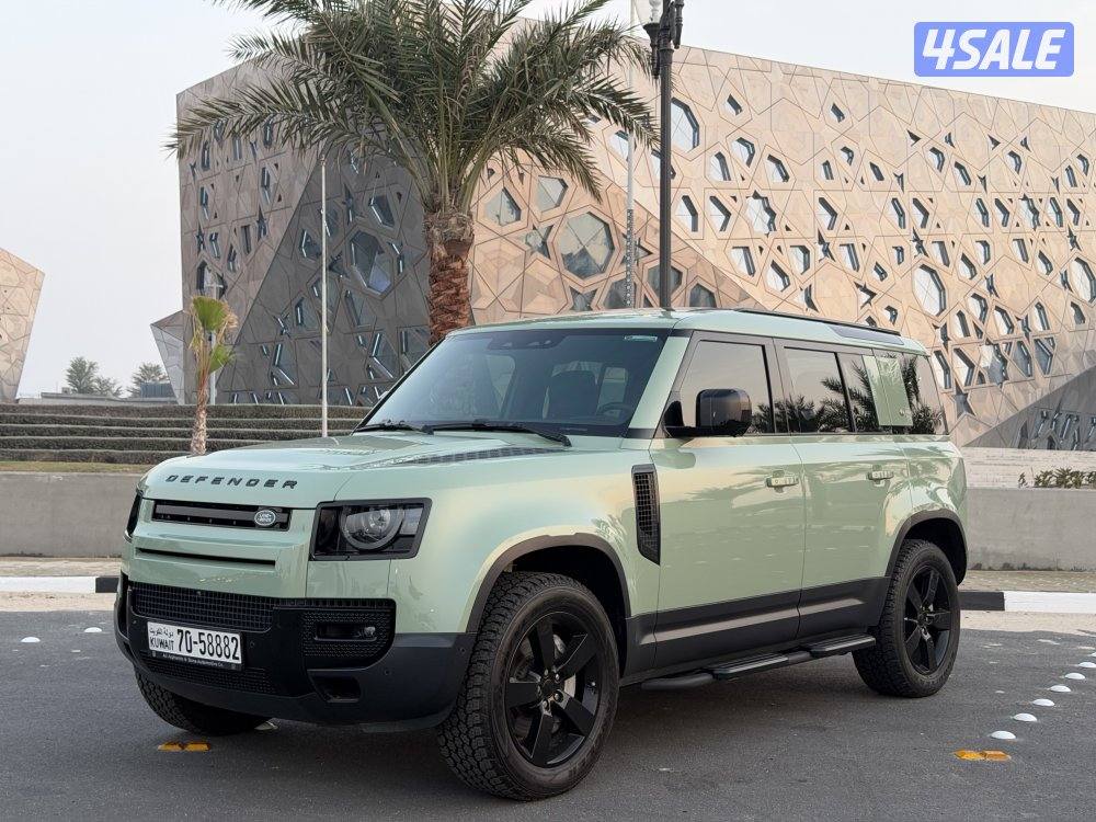 ديفندر إصدار خاص LIMITED EDITION (( 75TH )) موديل 2023 تحت الكفاله0